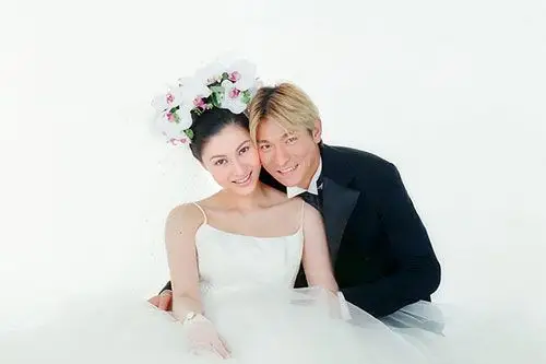 刘德华朱丽倩结婚照