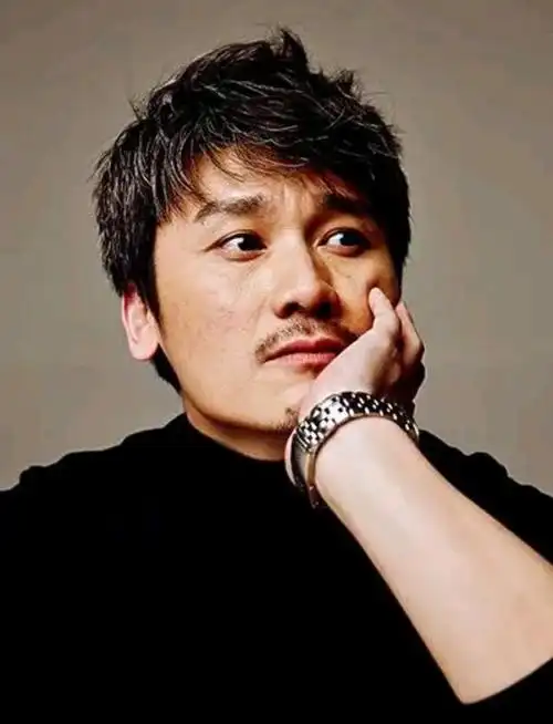 周铁,音乐人转行做演员,气质就是不一样!