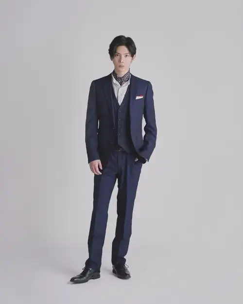 杨宇腾超话95#星期几出生的#95#雨宫纯平杨宇腾