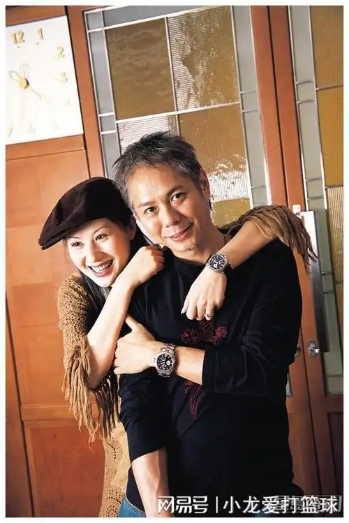 江欣燕自曝曾带初恋张卫健回家藏在柜子里父亲发现后大怒