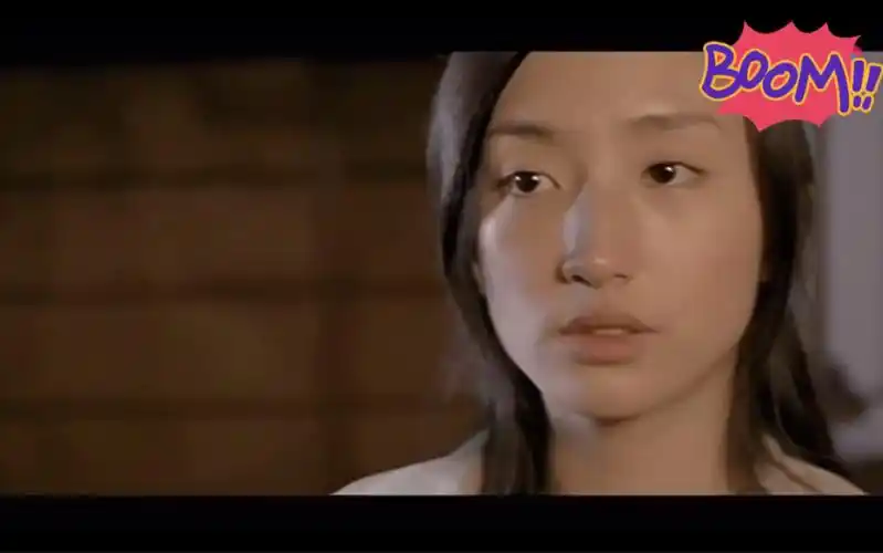 刚出道的柯佳嬿出演周杰伦枫的mv女主角因想见你爆红现在跟刚出道时一