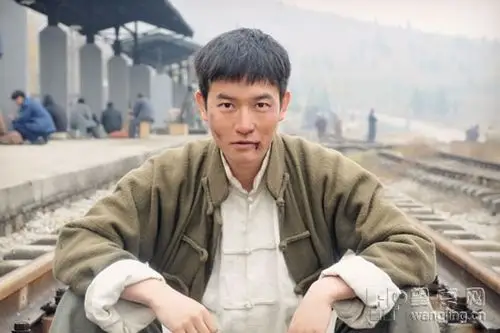 飞虎队"韩含电视剧照曝光 小坡弹土琵琶,张子健饰演大队长刘洪!