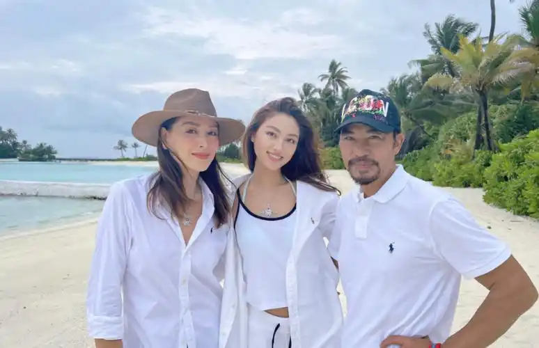 任达华为何69岁还在拼,全部家产给小12岁娇妻,揭秘超模琦琦_腾讯新闻