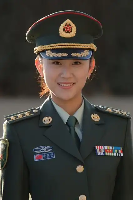 军人的新式军装!_鼠胆龙威的相册_poco空间_poco网(poco.cn)
