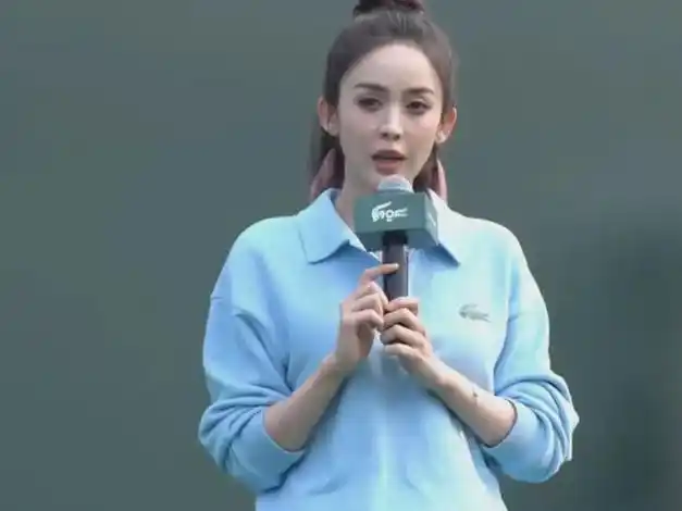 古力娜扎素颜与有妆容悬疑之下的秘密