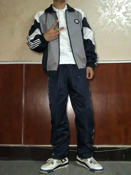 校服温州原版双面滑料超薄运动套装金光西山休闲运动套装