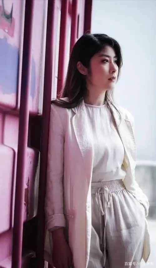 港台女明星巅峰颜值之陈慧琳,不老女神!