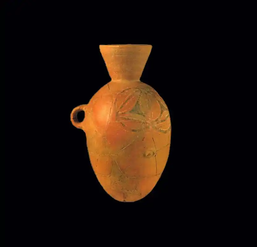 文物# 这是南京博物馆收藏的一组大汶口文化陶器.