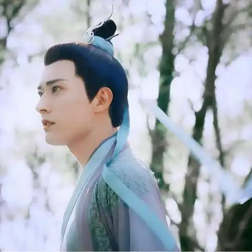 演员刘学义戏火人不红从没有绯闻看看女主是谁就知道原因了