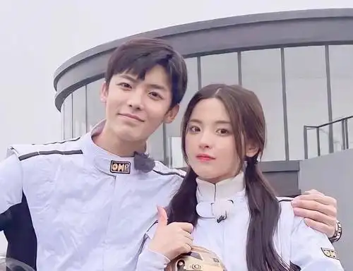 杨超越侯明昊对手戏花絮,这是杨超越拍过尺度最大的戏码了吧?