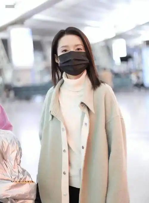 连无痕裤都穿不满,体重90斤我信了_造型_感觉_时尚