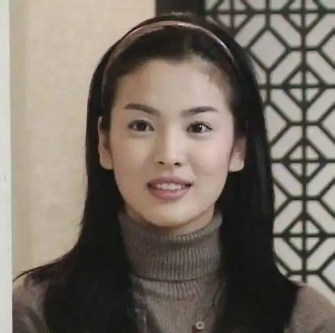 《蓝色生死恋》:宋慧乔嫁给爱情,元彬低调结婚,宋承宪疑似恋爱