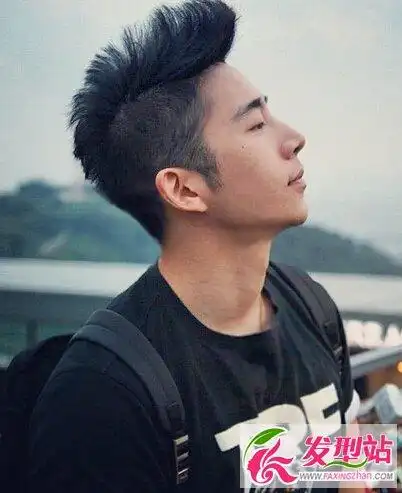 韩国男生帅气飞机头发型 最新男生飞机头短发图片_发型站_最新流行