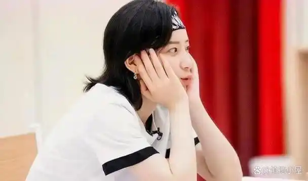 11年后再看李斯丹妮从备受质疑到变成天娱一姐她对自己真狠