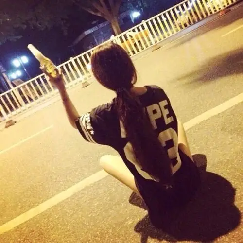 女生文艺唯美小清新背影图片头像安槿q110