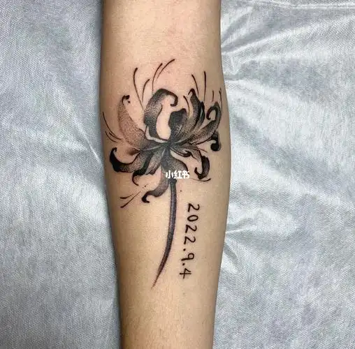 好看纹身推荐  #花纹身图案 #手臂纹身 #黑灰纹身 #蚌埠纹身穿孔洗