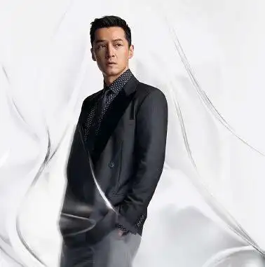 胡歌出任阿玛尼giorgio armani全球代言人合作升级!