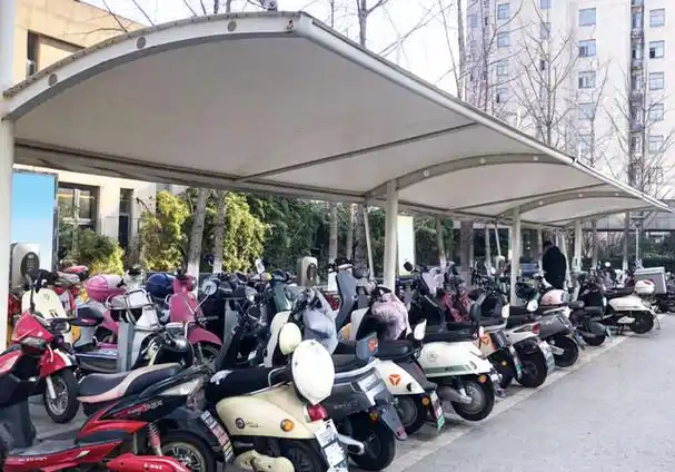 电动自行车充电桩停车棚类型及造价