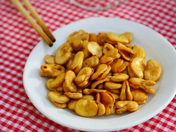 椒盐蚕豆焦脆香酥给爸爸的下酒菜