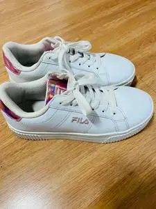 fila/斐乐新款女士低帮简约运动鞋休闲百搭潮流学生板鞋小白