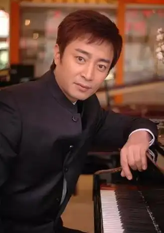 何中华_演员,导演_作品_个人资料_简历_经历_留言 - 酷乐米