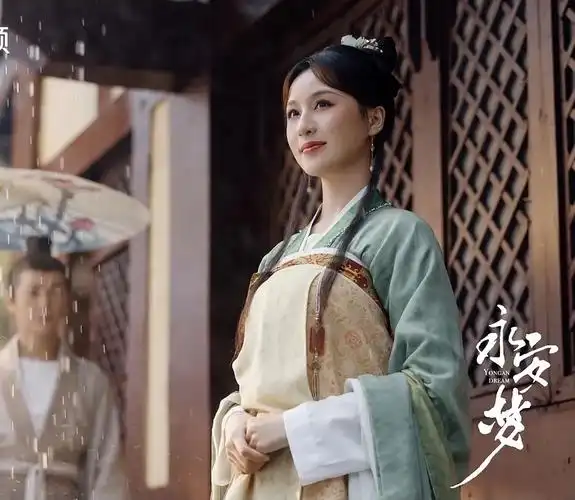 已经演了不少悲情角色,希望夏楠后续的影视剧作品,能有更多