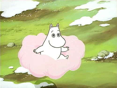 卡通小河马云朵草地可爱gif动图_动态图_表情包下载_soogif