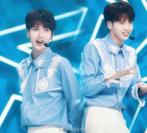 《青春有你2》里的林凡长得跟陈宥维好像,网友表示分辨不出来了