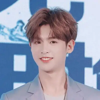 三宫格黄明昊 - 堆糖,美图壁纸兴趣社区