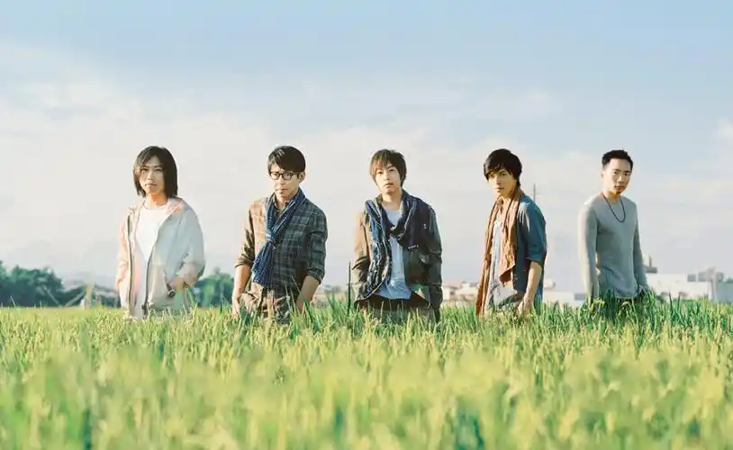 请问有高清五月天的电脑桌面吗