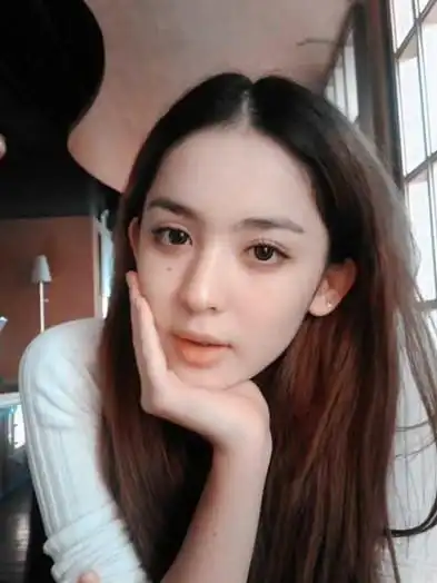 古力娜扎素颜照 北影艺考素颜清新脱俗