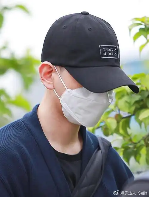 边伯贤入伍第一天粉丝就闹乌龙边伯贤这是那群说爱我的人