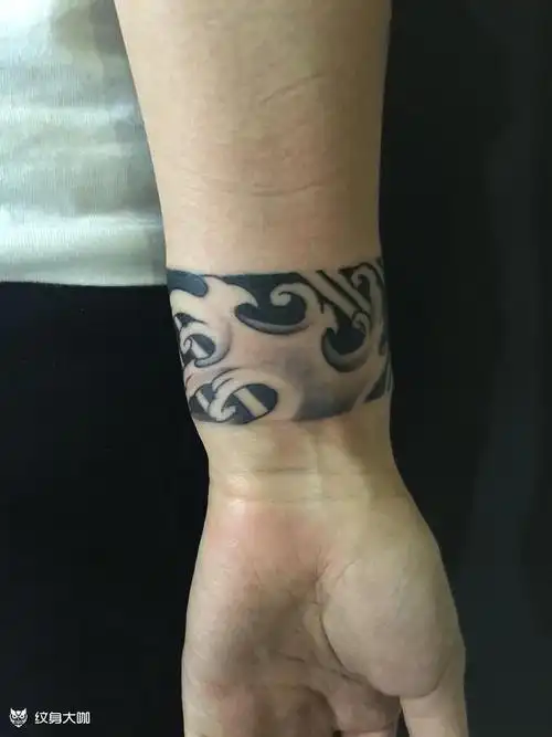 手环_纹身图案手稿图片_张振超的纹身作品集