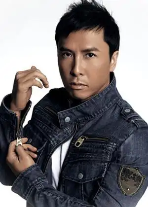 演员别名:甄功夫外文名:donnie yen性别:男国籍:中国身高:169 cm体重