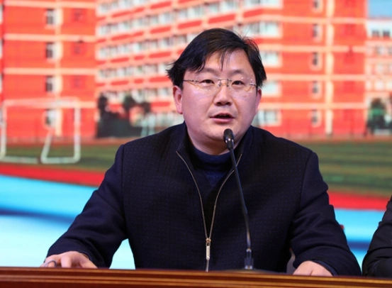 我校召开"班主任暨心理健康教育部署"会议-江苏省曲塘高级中学