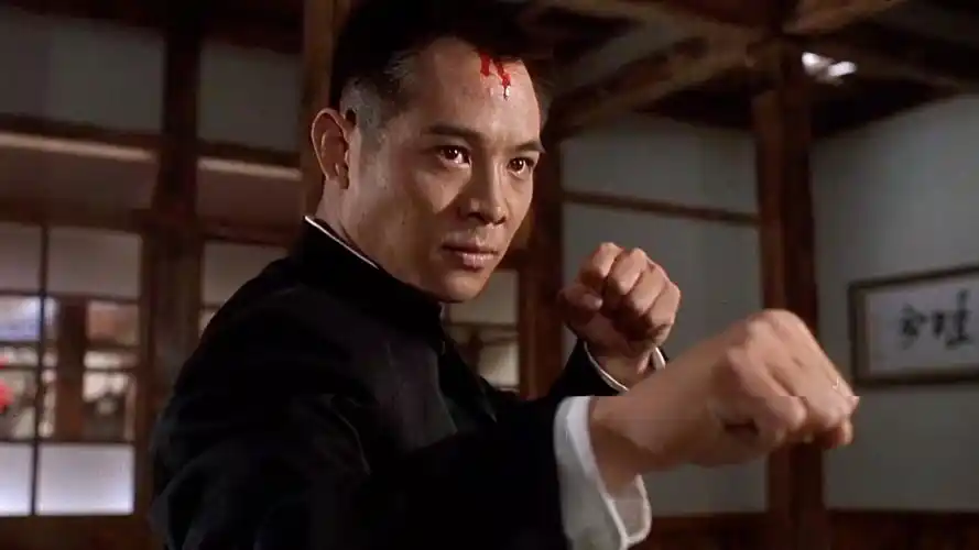 陈真一脚踢飞藤田岗,李连杰的功夫片堪称教科书_哔哩哔哩 (゜-゜)つロ