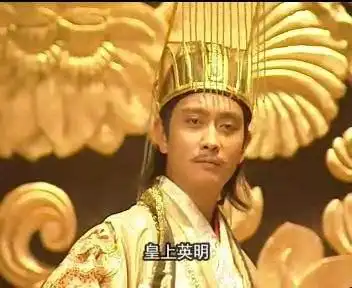 谢君豪饰演的是昏君隋炀帝杨广,本是一位很有眼光的帝王却因为昏庸而