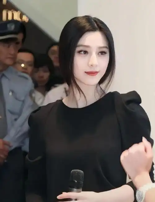 范冰冰丨她的眼睛真的亮晶晶的!