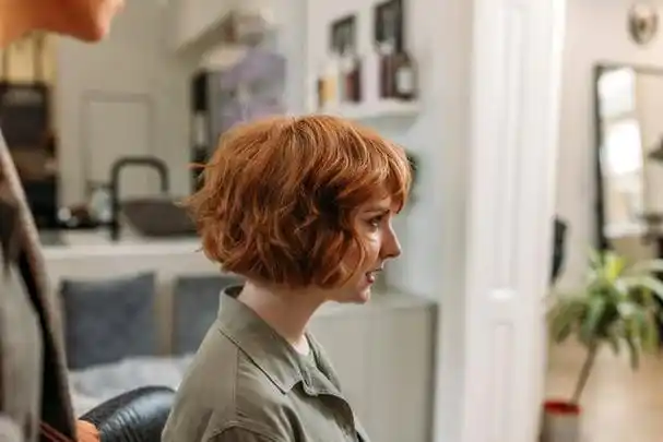 头发多又厚又粗女性的时尚密码:解锁专属发型魅力