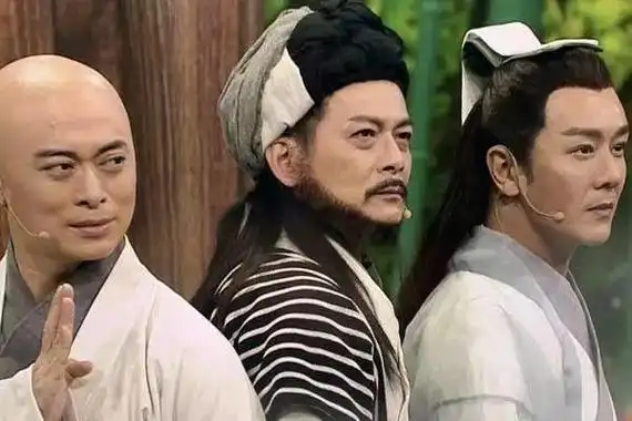 82年天龙八部乔峰大战扫地僧(天龙中大战丁春秋)(1)