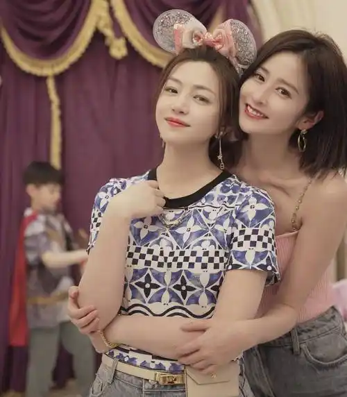 大平层换小别墅,千元家具接地气,放弃过度装修_颖儿_付辛博_网友