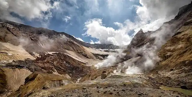 长白山"神秘禁地"?专家实地考察,无人机进即失效,怪事连连!
