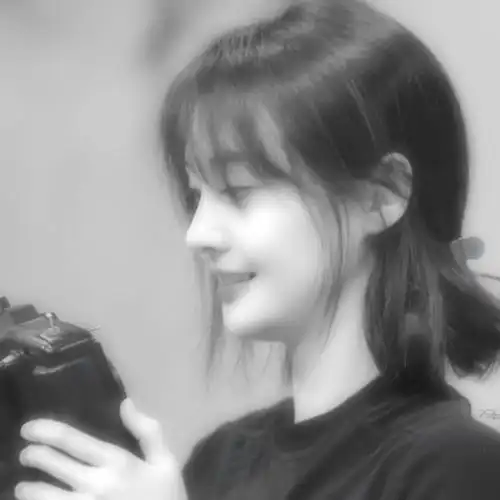 女爱豆头像by苏嘉淇