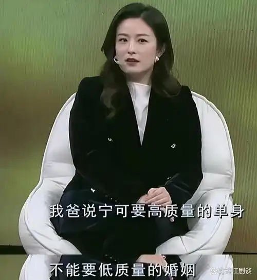 同一张脸演完莲花楼后演花间令40岁的她风韵犹存