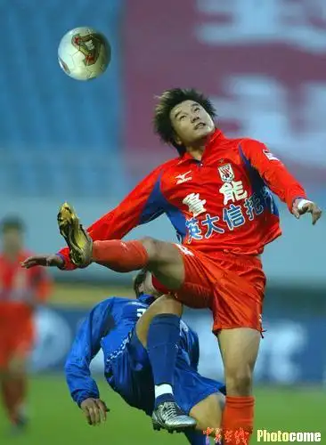 图文中超山东鲁能12四川冠城李金羽发威