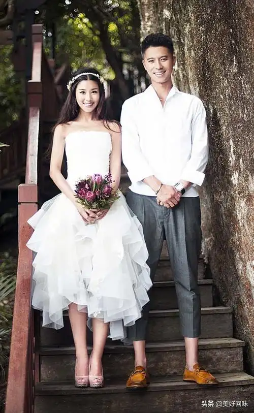 明星婚纱照:罗晋与唐嫣,陆毅与鲍蕾,沙溢与胡可,张杰与谢娜 - 情感在