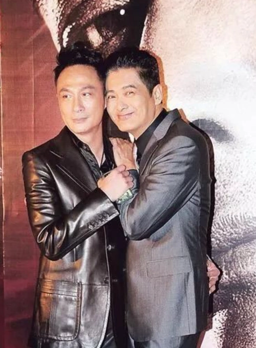 真明星周润发小学毕业拿博士被誉菜市场皇帝越简朴光芒越大