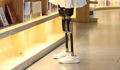 什么是假肢接受腔