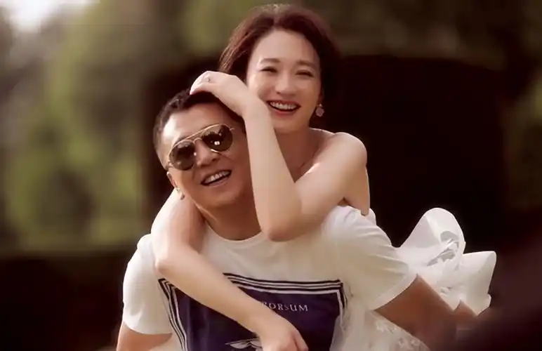 徐梵溪:3次改名,多次登上春晚,前男友娶李小冉,她40岁还单身 - 聚缘