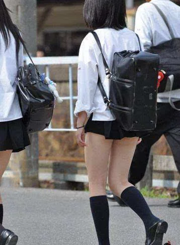 日本女生裙子最短地区:这么短真的好吗?(图)